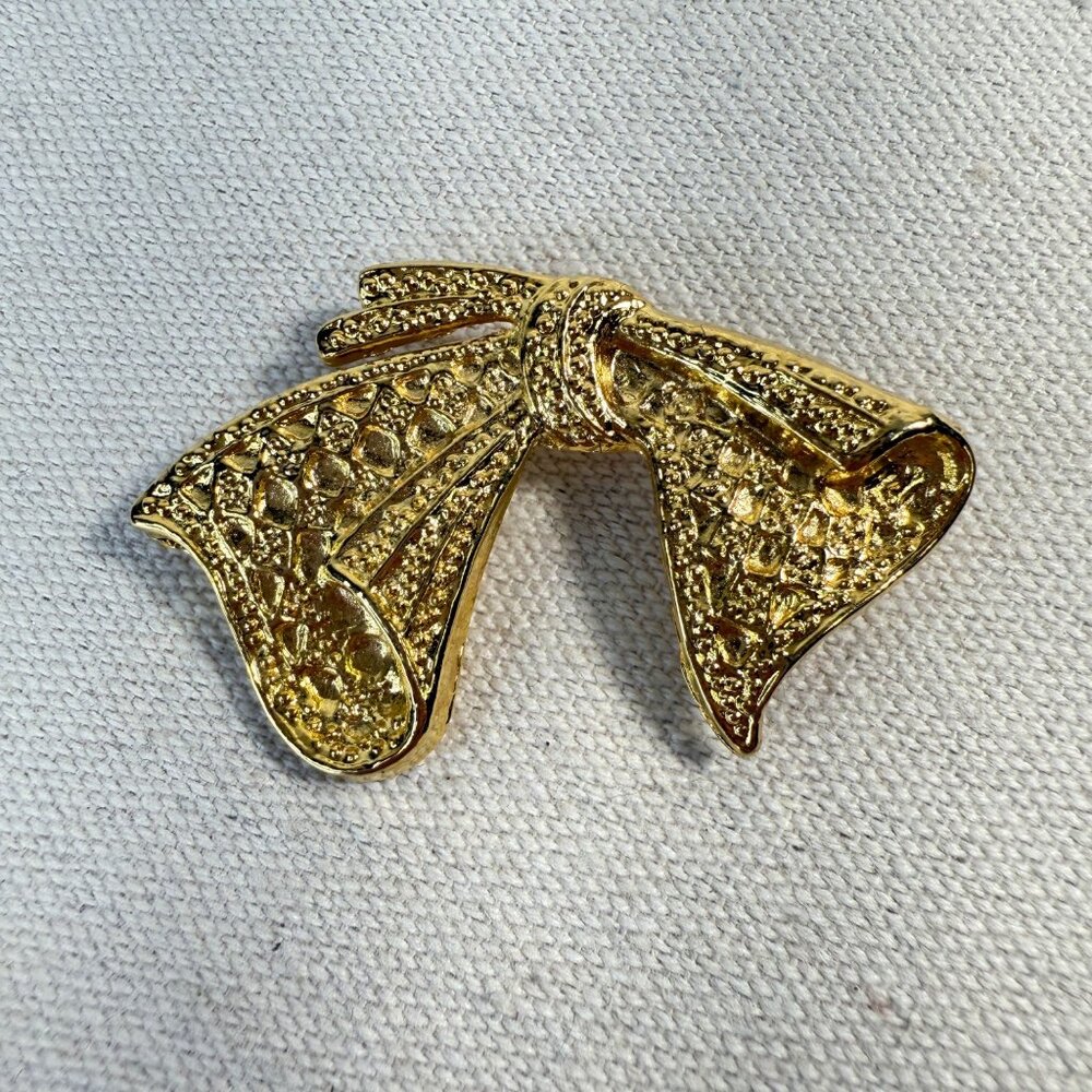 AAI Vintage Gold-Tone Textured Bow Brooch Pin MCM‎ Mid-Century
